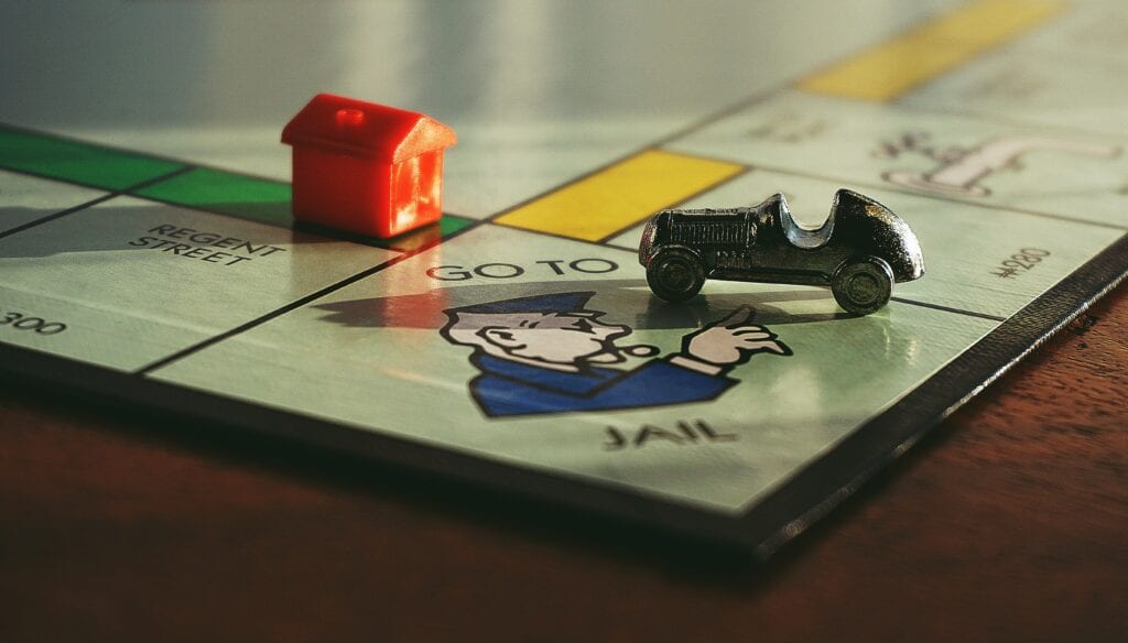 Brettspiel Monopoly, Streit ums Geld, Geld Tabuthema, Gesellschaft, Schulden Geld, Geld arbeiten,